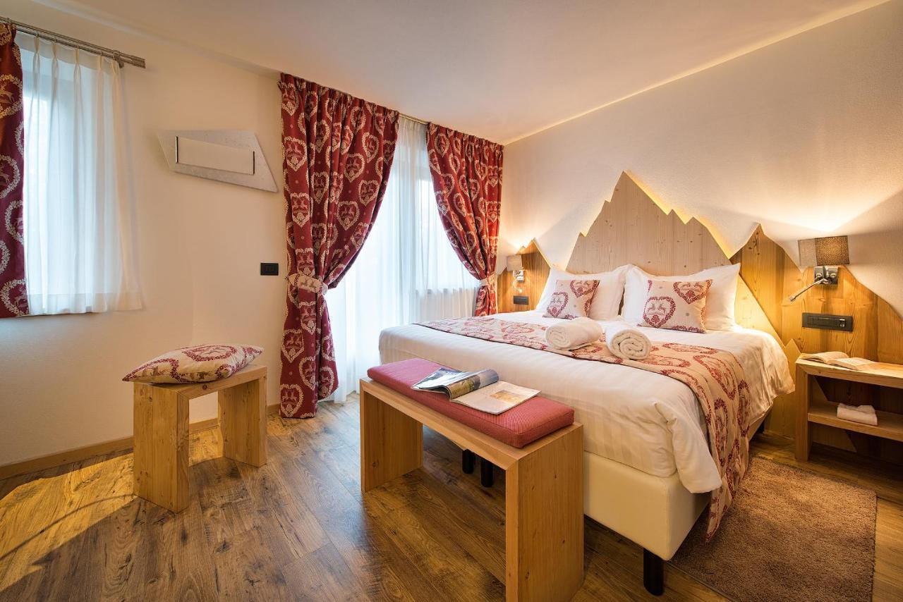 Hotel Bucaneve Livigno Esterno foto