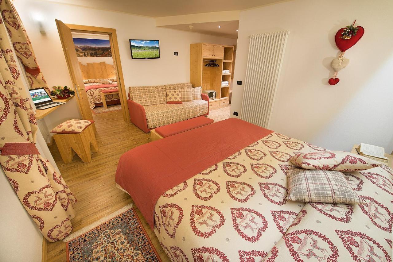 Hotel Bucaneve Livigno Esterno foto