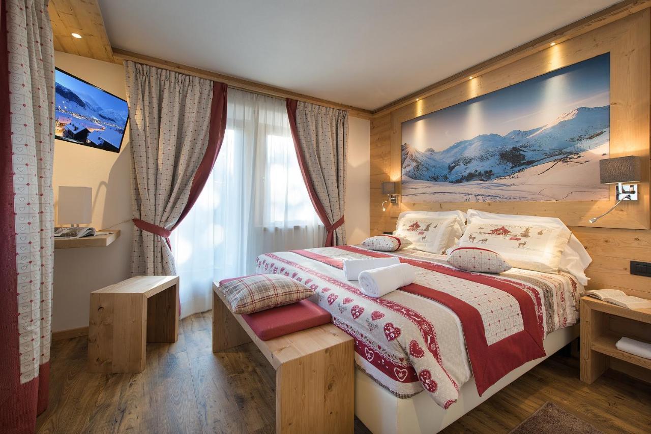 Hotel Bucaneve Livigno Esterno foto