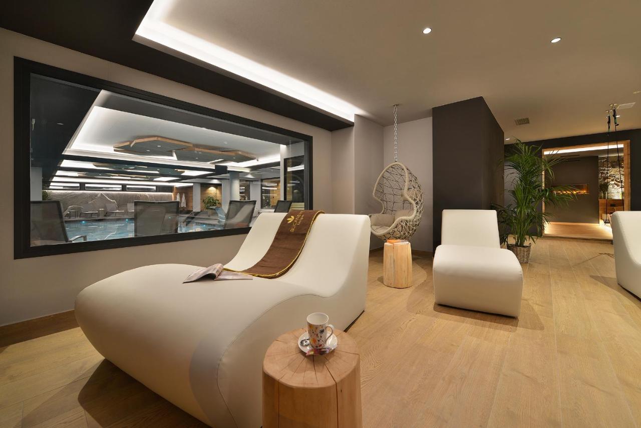 Hotel Bucaneve Livigno Esterno foto