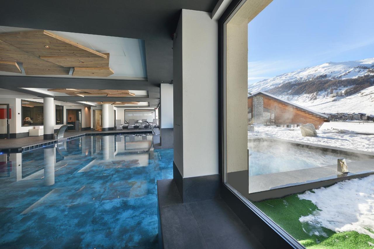 Hotel Bucaneve Livigno Esterno foto