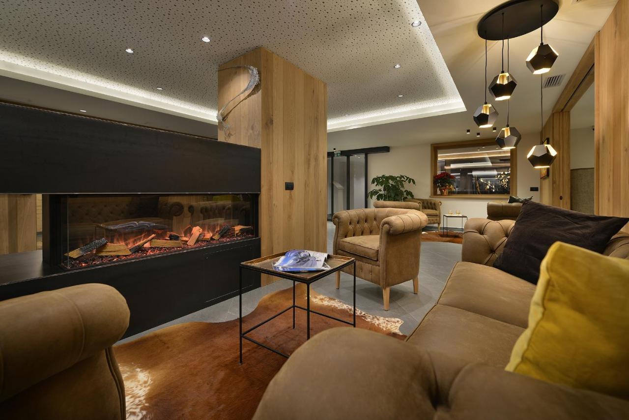 Hotel Bucaneve Livigno Esterno foto
