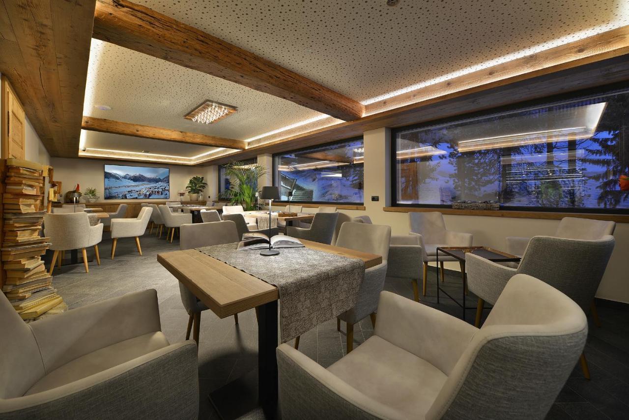 Hotel Bucaneve Livigno Esterno foto