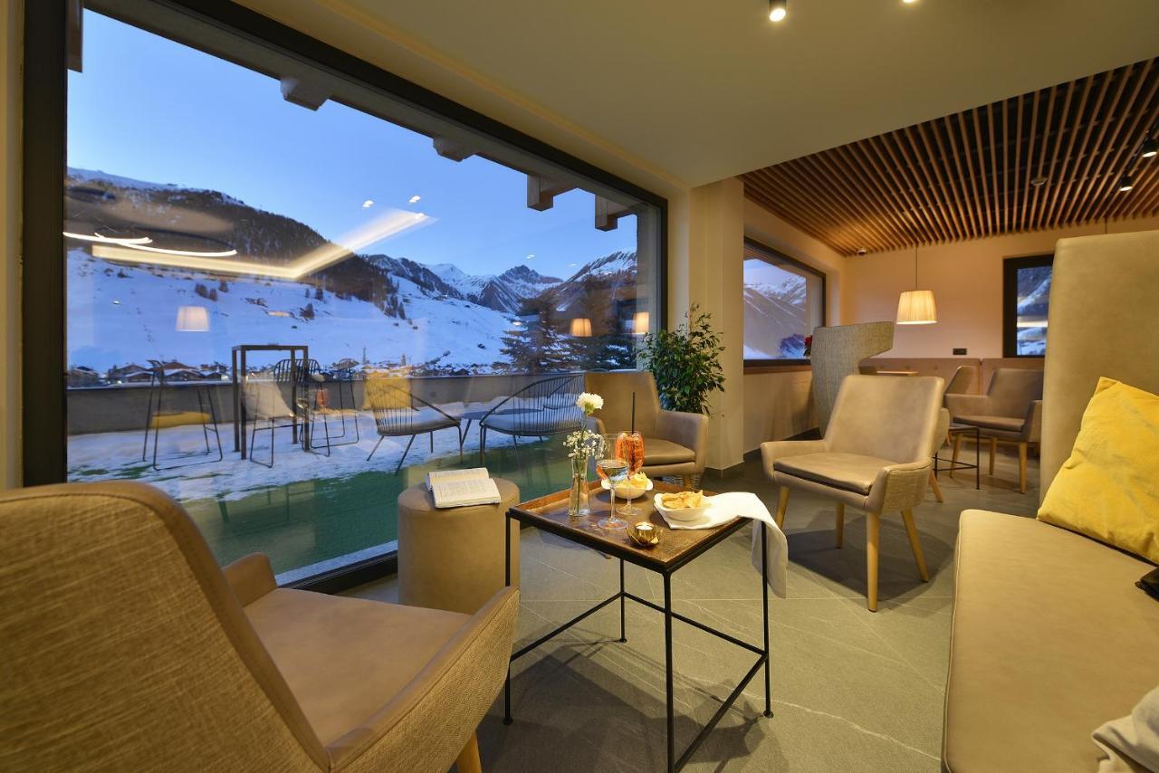 Hotel Bucaneve Livigno Esterno foto
