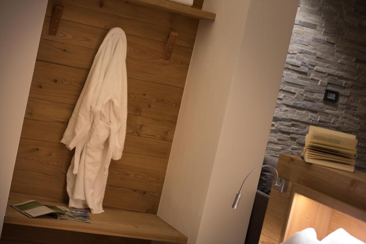 Hotel Bucaneve Livigno Esterno foto